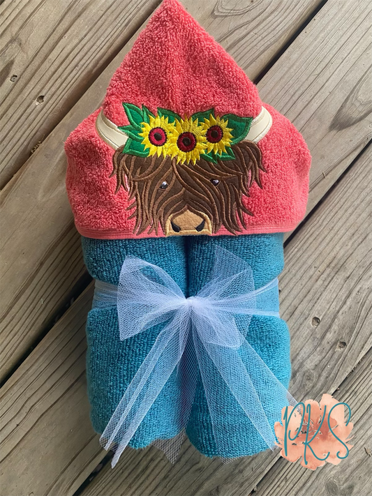 Highland Cow Hooded Towel