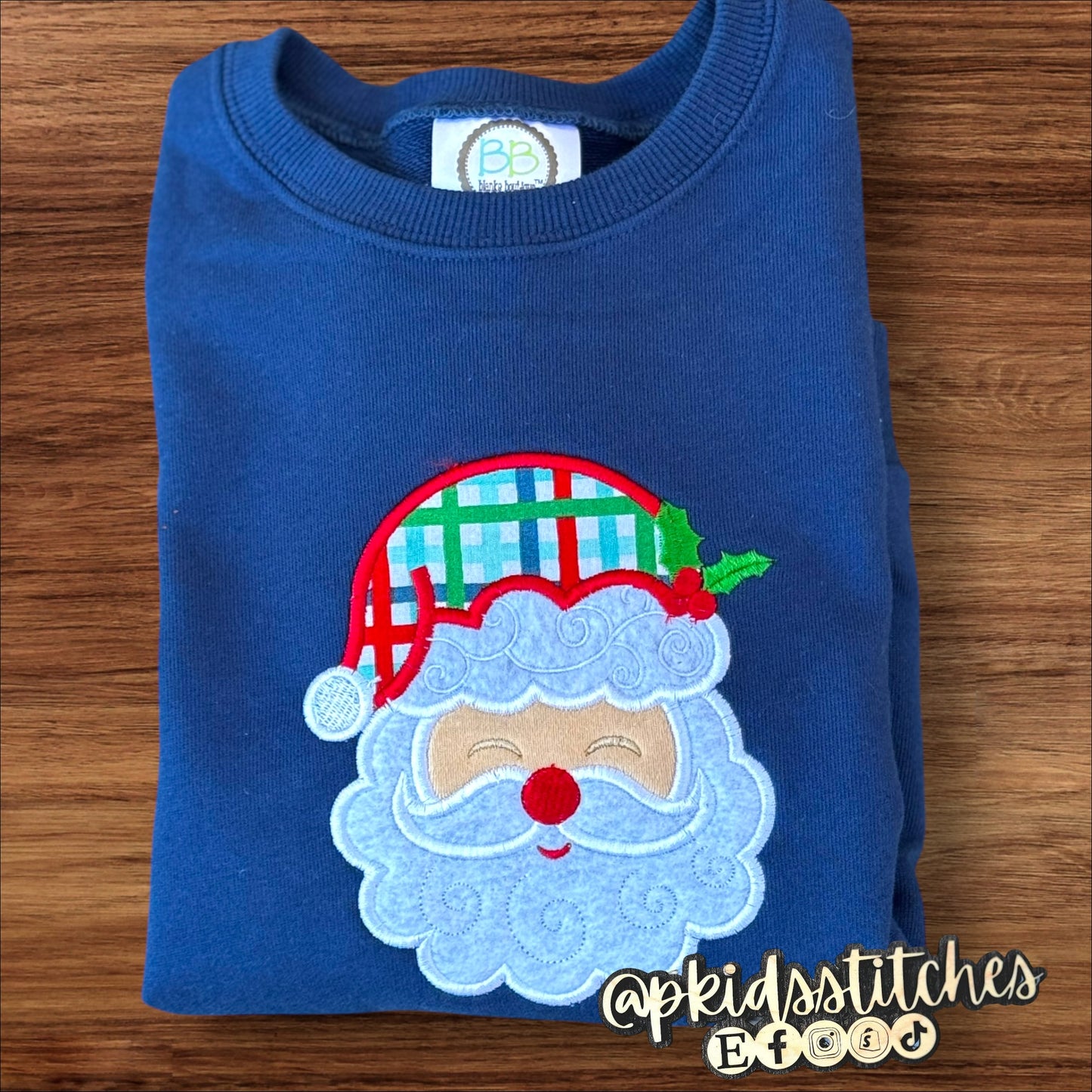 Santa Appliqué Sweatshirt - you choose hat pattern